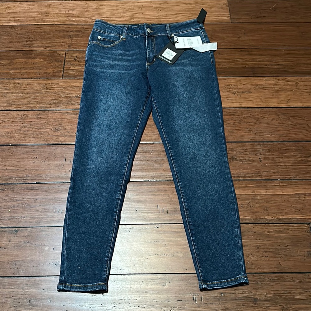 NWT Tahari Jeans